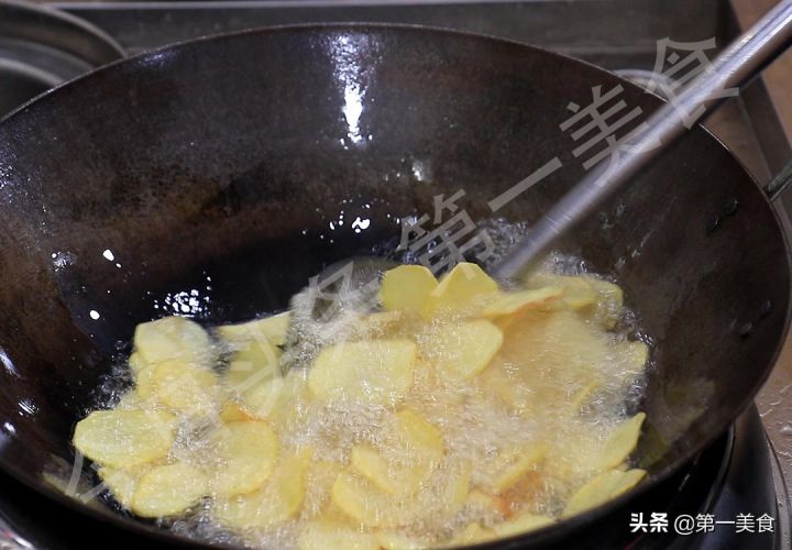 土豆家常菜做法大全（土豆最好吃的6种做法）