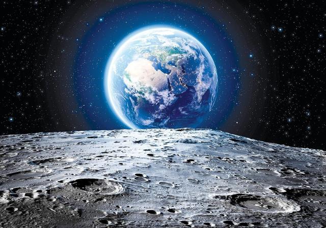 科学家发现月球正在慢慢远离地球（月球每年以3.8厘米远离地球）(2)
