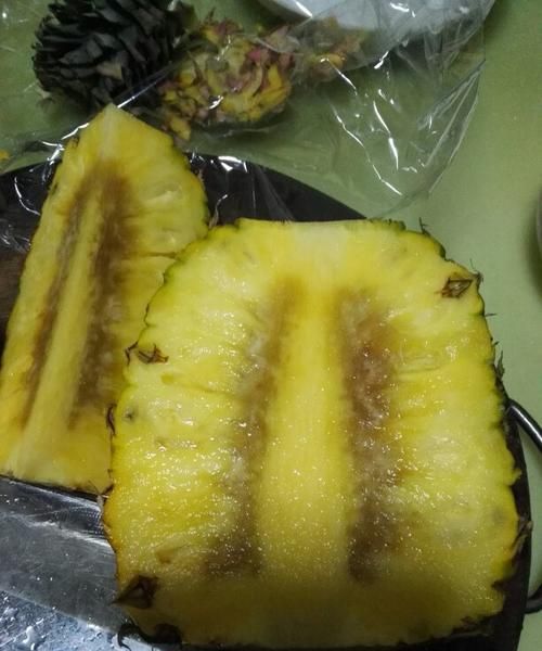 泰国小菠萝有酒味是坏了吗