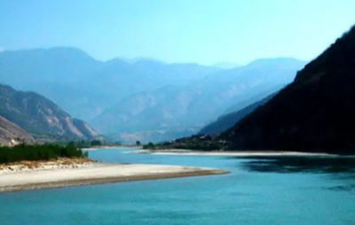 ​长江全长多少公里路,长江全长是多少千米黄河全长是多少千米